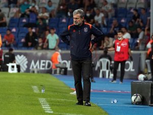 Süper Lig: Medipol Başakşehir: 2 - Fenerbahçe: 0 (Maç Sonucu)