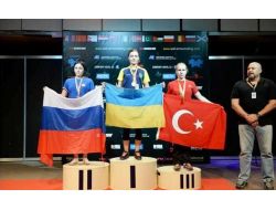 Yalovalı Demir Bilekler Madalyaları Topladı