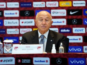 Tff Başkanı Nihat Özdemir: "Kuntz, Türkiye’nin İlk Yabancı Hocası Olmayacak"
