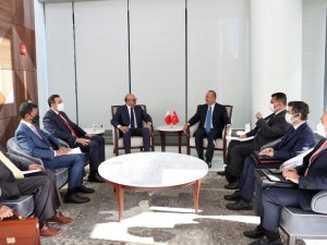 Çavuşoğlu, Bahreyn Dışişleri Bakanı Al Zayani İle Görüştü