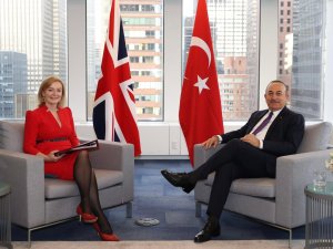 Dışişleri Bakanı Çavuşoğlu, Birleşik Krallık Dışişleri Bakanı Truss İle Bir Araya Geldi