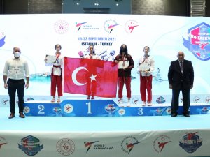 Milli Taekwondoculardan Poomsaede 35 Madalya