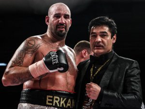 Erken Teper, Yenilgisiz Boksör Arslanbek Makhmudov İle Karşılaşacak