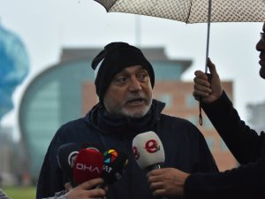 Hikmet Karaman: "Başarının Sırrı Mutlu Çalışmak"