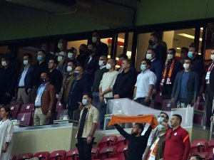 Stefan Kuntz, Galatasaray - Göztepe Maçını İzledi