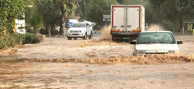 Orta ve Doğu Karadeniz'de Kuvvetli Sağanak, Yükseklerinde Yoğun Kar Yağışları Bekleniyor!