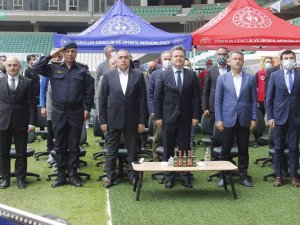 Giresun’da Amatör Spor Kulüplerine Malzeme Yardımı Yapıldı