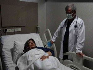 Van’da 62 Yaşındaki Kadının Başparmağından Anjiyo Yapıldı