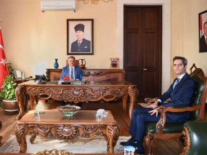Vali Yazıcı, İ̇l Sağlık Müdürlüğüne Yeni Atanan Başıbüyük’ü Ağırladı