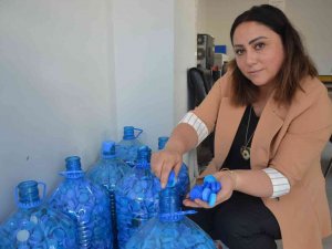 Kadın Muhtar, Engelliler İçin ‘Mavi Kapak’ Kampanyası Başlattı