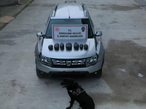 Aracın Dış Kısmına Gizlemiş Kilolarca Uyuşturucu Bulundu