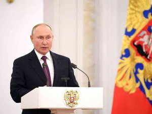Putin: "Birçok Farklı Zorluğumuz Var Ancak Asıl Düşmanımız Milyonlarca Vatandaşın Düşük Gelirleri"