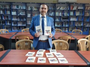 İ̇ki Kardeş Aynı Anda Kitap Çıkardı