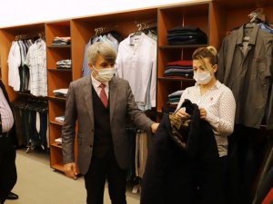 Dpü Giysibank Yeniden Hizmet Vermeye Başladı