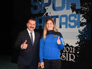 Yasemin Adar, Balıkesir Büyükşehir Belediyespor’da