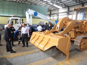Darıca Belediyesi Araçlarını Tamir Ederek Tasarruf Sağlıyor