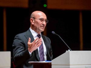 Başkan Soyer’den Depremzedelere Emsal Müjdesi