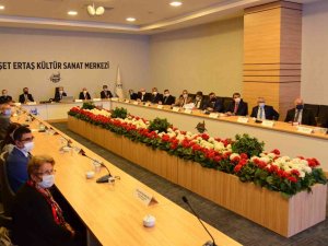 Vali Akın: "Çağımızın En Önemli Sorunlarından Birisi Bağımlılık"