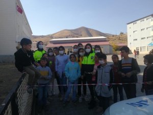 Bitlis’te Öğrencilere Trafik Eğitimi Verildi