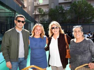 Kuşadalı Kadınlar Üniversite Öğrencileri İçin Seferber Oldu