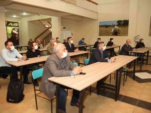 Çiftçi Evi’nde Zeytin Yetiştiriciliği Eğitimi