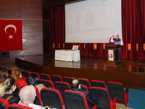 Belediye Ekiplerine ’Afet Farkındalık’ Eğitimi