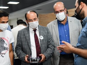 Etü’de Öğrenci Topluluk Ve Kulüpleri Tanıtım Festivali Düzenlendi