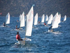 Bodrum’da Yelken Yarışları Başladı