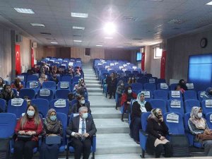 Hakkari’de "Mahremiyet Ve Dijital Bağımlılık” Eğitimi