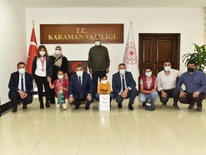 Vali Işık, Başarılı Sporcuları Ödüllendirdi