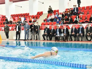 Samsun Geleceğe Kulaç Attı, 64 Bin Öğrenci Yüzme Öğrendi