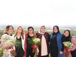 Vali Yazıcı, Kadın Çiftçilerle Bir Araya Geldi