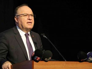 Tutulmaz, "Havaalanını Üç Ayda 40 Bine Yakın Yolcu Kullandı"