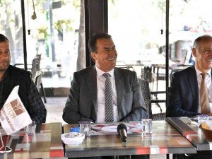 Dündar, Çarşı Esnafı İle Buluştu