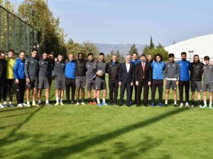 Denizlispor’a Balıkesir Maçı Öncesi Moral Ziyareti