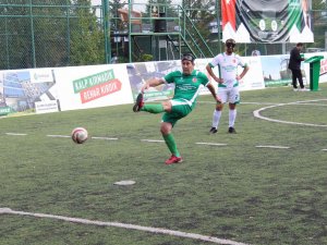 Görme Engellilerin Azmi İzleyicileri Şaşırttı