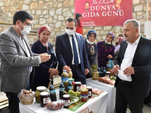 Kadın Çiftçiler Ve Dünya Gıda Günü Kutlandı