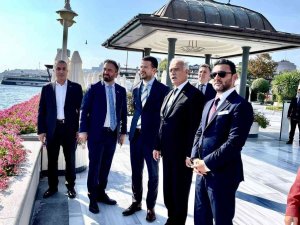 Ünal, Dei̇k Toplantısına Katıldı