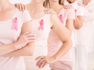 "Meme Ağrısının Nedeni Kanser Olmayabilir"