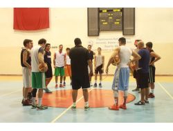 Yalova Belediyespor Kadrosunu Güçlendirdi