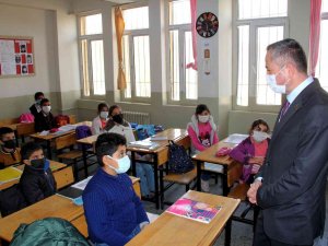 Ağrı Milli Eğitim Müdürü Kökrek’in İlçe Ziyaretleri