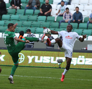 Çaykur Rizespor Karadeniz Derbisi'nde GZT Giresunspor'a 2-0 Kaybetti