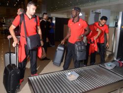 Trabzonspor Karabükspor Maçı İçin Kastamonu'ya Uçtu