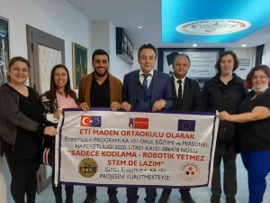 Ortaokul Öğretmenleri Yurtdışına Gidiyor