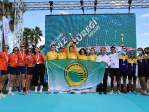 Körfez Kupası Deniz Küreği Yarışları’nda İ̇zmit Sümerspor Fırtınası Esti