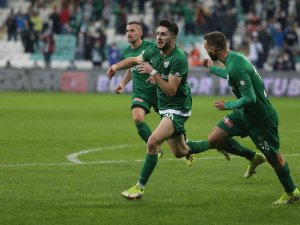 Tff 1. Lig: Bursaspor: 2 - Boluspor: 0 (İ̇lk Yarı Sonucu)