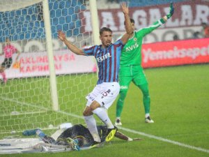 Süper Lig: Trabzonspor: 3 - Fenerbahçe: 1 (Maç Sonucu)