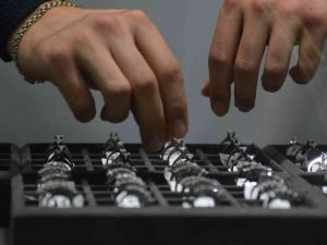 Evlilik Teklifi Yapacak Damat Adaylarına Kötü Haber