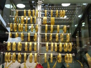 Kuyumcular Yeni Evlenen Çiftleri Sahte Altına Karşı Uyardı