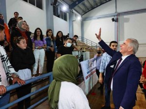 Şiddetsiz Spor Voleybol Turnuvası Düzenlendi
